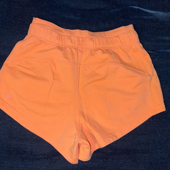Lululemon Inner Glow High Rise Short 3” - Picture 4 of 6